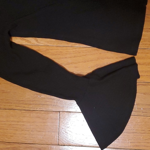 Reformation Top - Picture 3 of 5